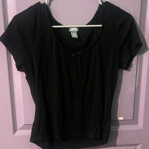 Tilly's Black Short Sleeve Women's Tee